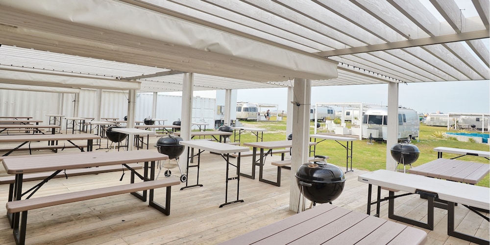 GRANCAMPING SENAGAJIMA BY WBF 那覇