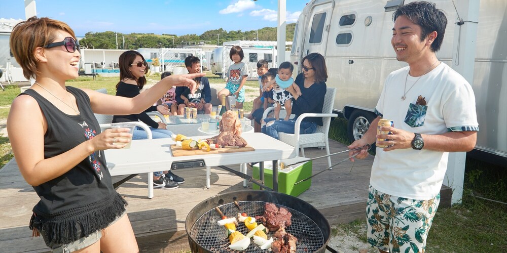 GRANCAMPING SENAGAJIMA BY WBF 那覇