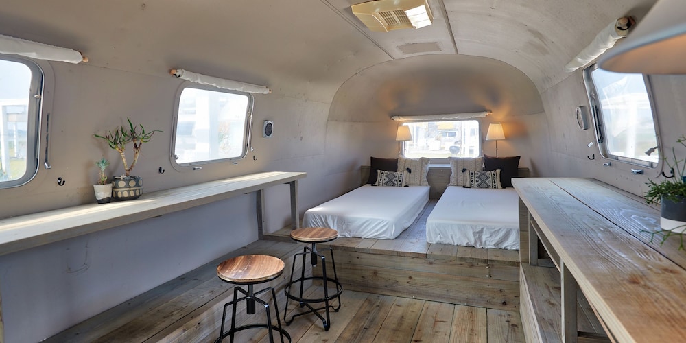 GRANCAMPING SENAGAJIMA BY WBF 那覇
