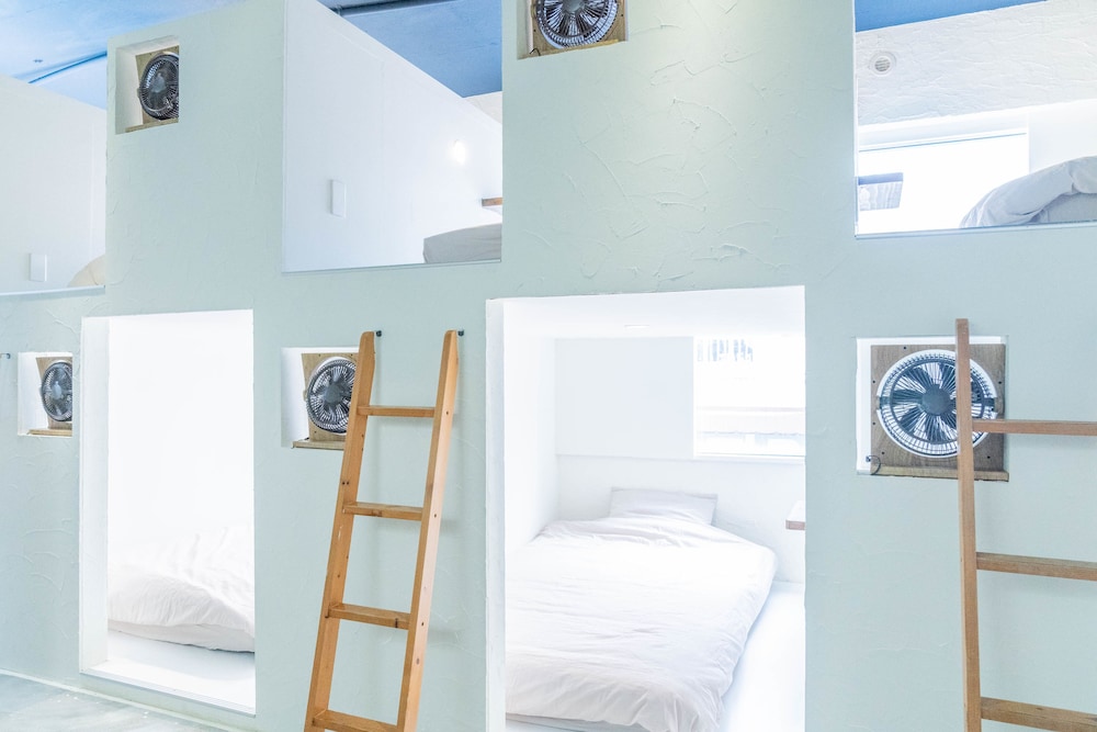 OKINAWA GUEST HOUSE CHANPURU 那覇