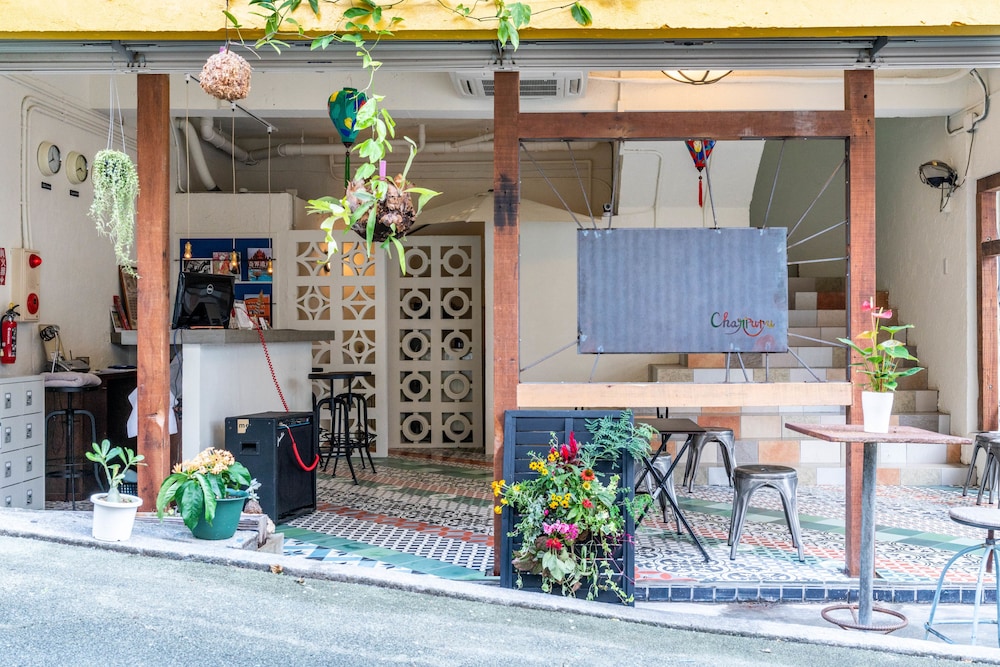 OKINAWA GUEST HOUSE CHANPURU 那覇