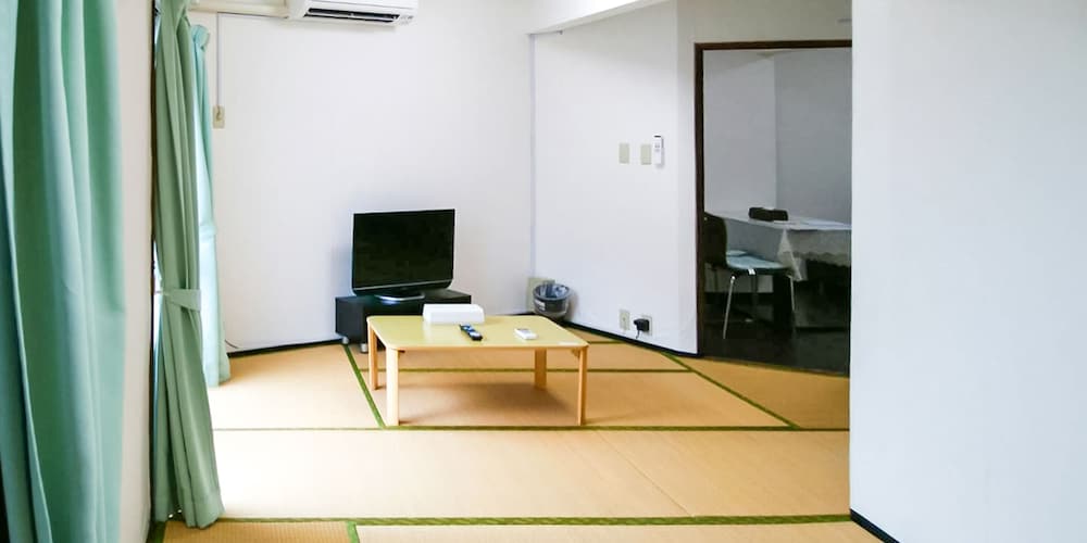 サンセットヒルズイン那覇 那覇