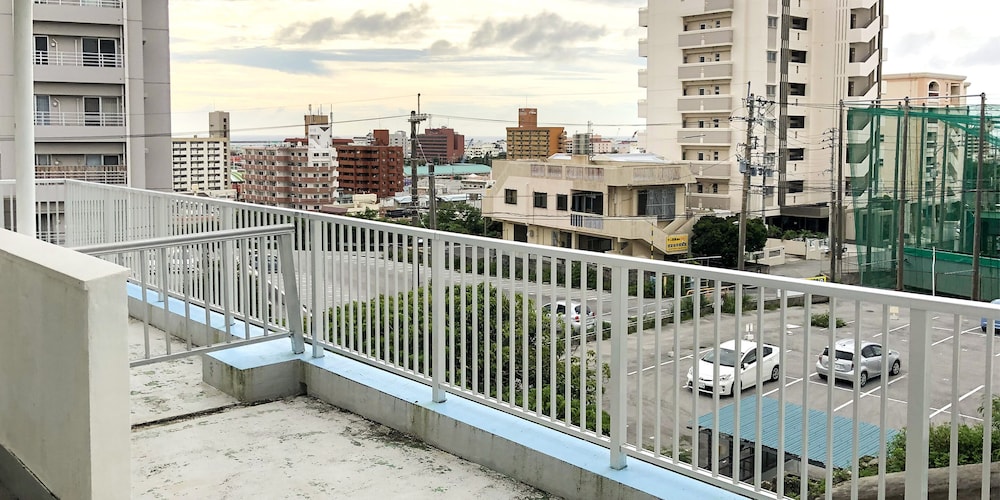 サンセットヒルズイン那覇 那覇