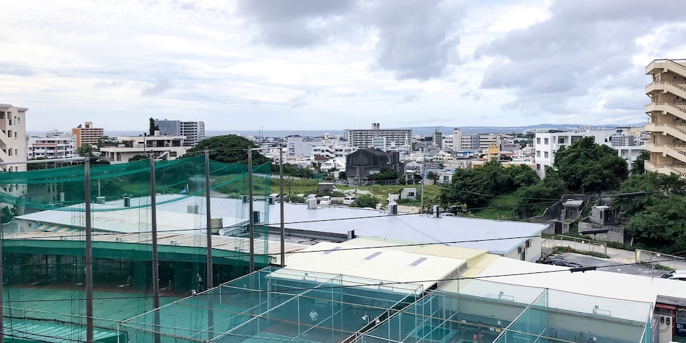 サンセットヒルズイン那覇 那覇