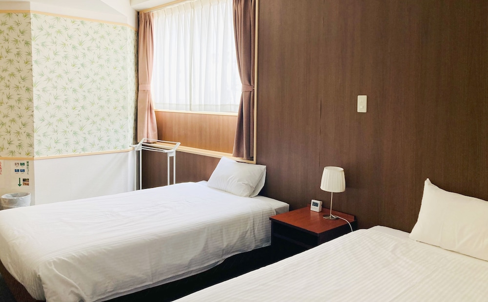 HOTEL PRECIA 那覇辻町 那覇