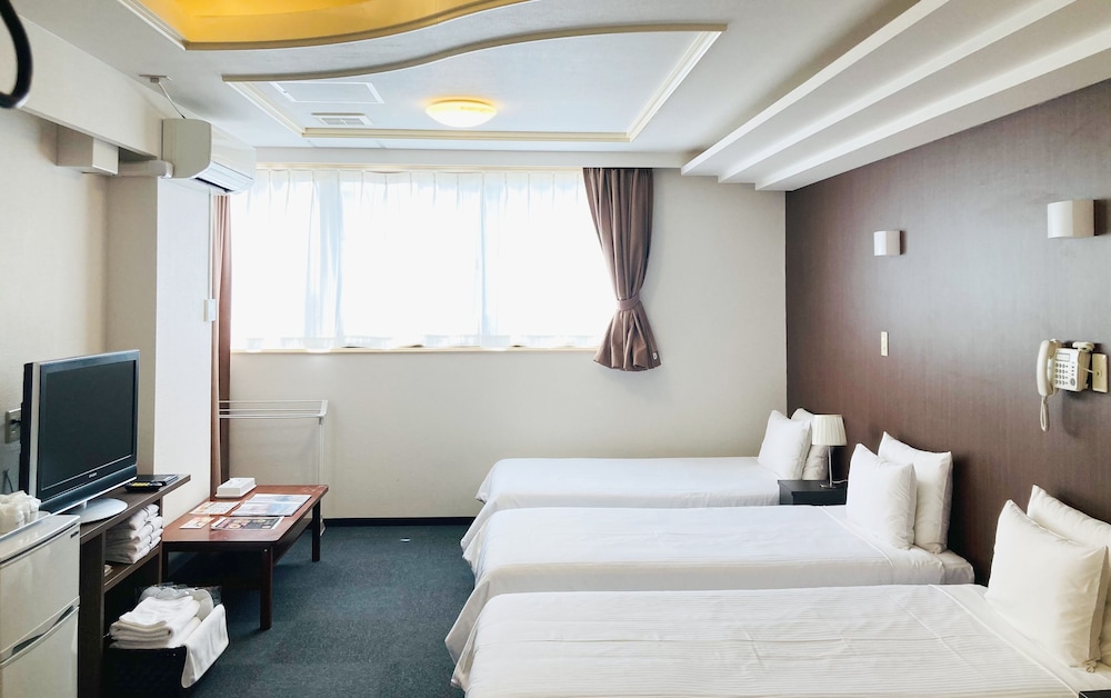 HOTEL PRECIA 那覇辻町 那覇