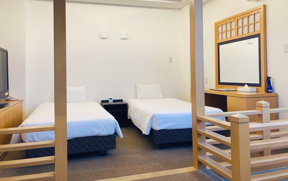 HOTEL PRECIA 那覇辻町 那覇