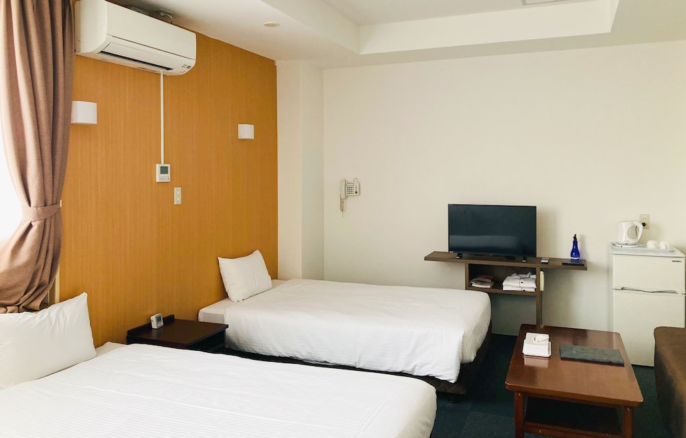 HOTEL PRECIA 那覇辻町 那覇