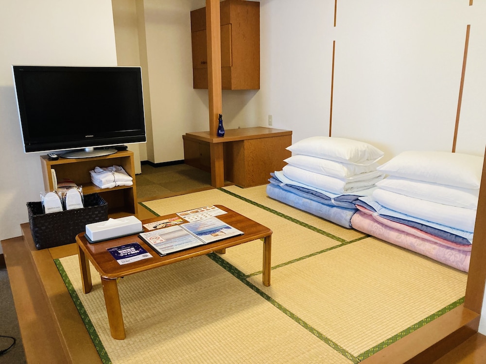 HOTEL PRECIA 那覇辻町 那覇