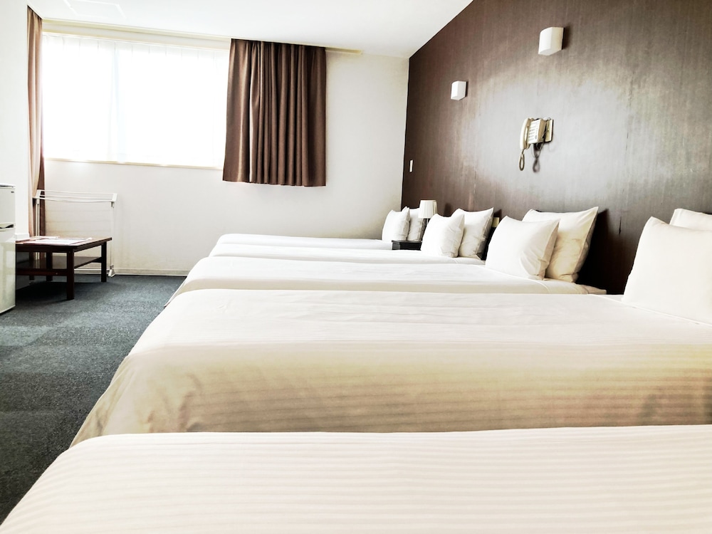 HOTEL PRECIA 那覇辻町 那覇