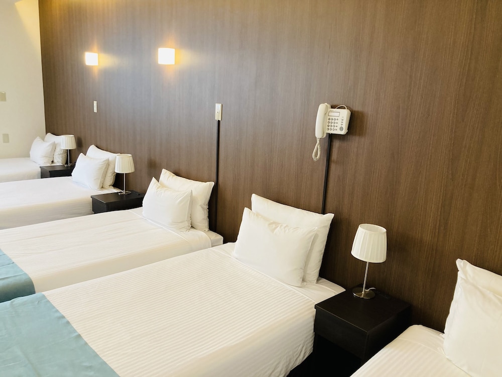 HOTEL PRECIA 那覇辻町 那覇