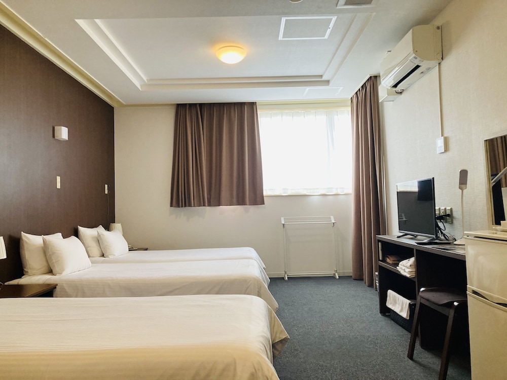 HOTEL PRECIA 那覇辻町 那覇