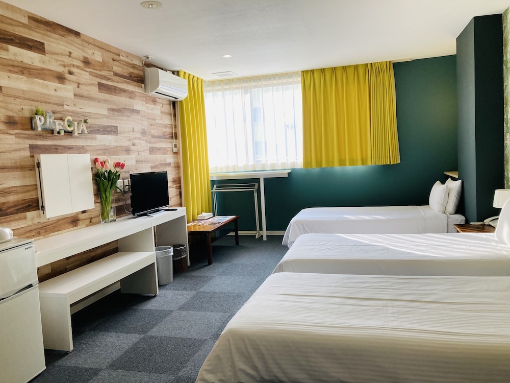 HOTEL PRECIA 那覇辻町 那覇