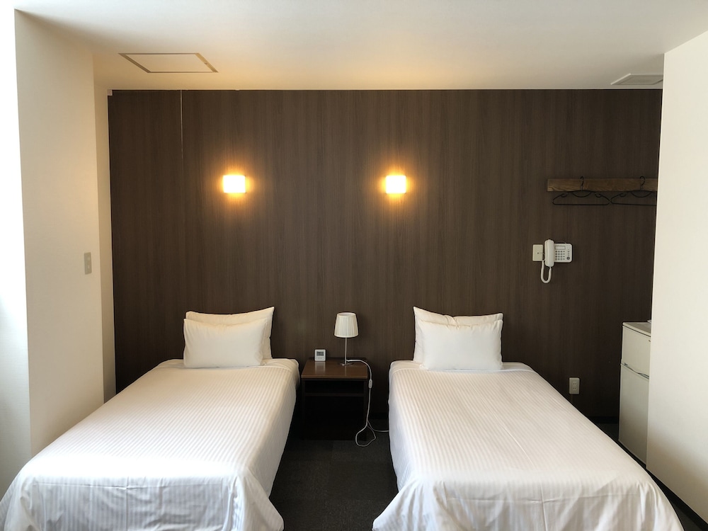 HOTEL PRECIA 那覇辻町 那覇