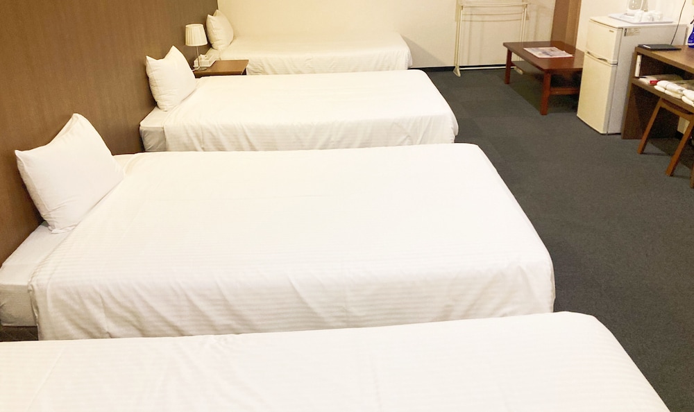 HOTEL PRECIA 那覇辻町 那覇