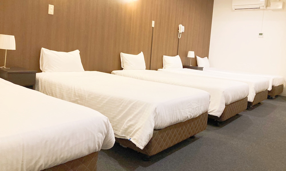 HOTEL PRECIA 那覇辻町 那覇