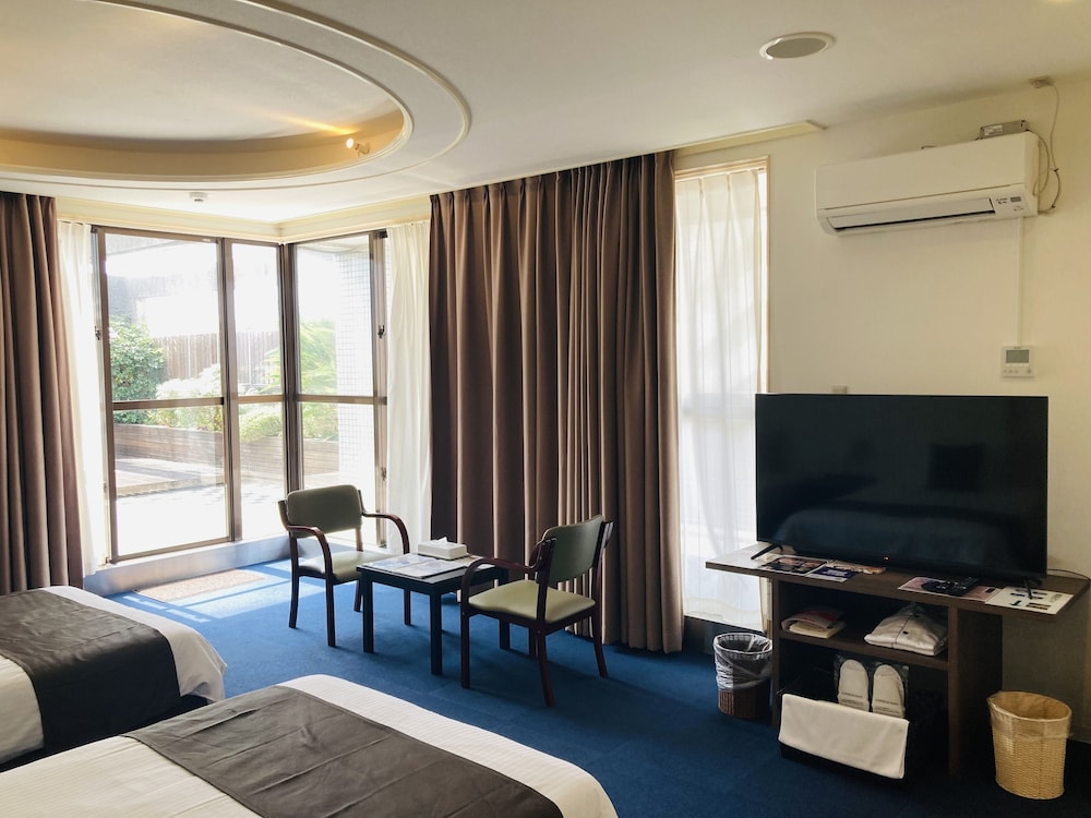 HOTEL PRECIA 那覇辻町 那覇