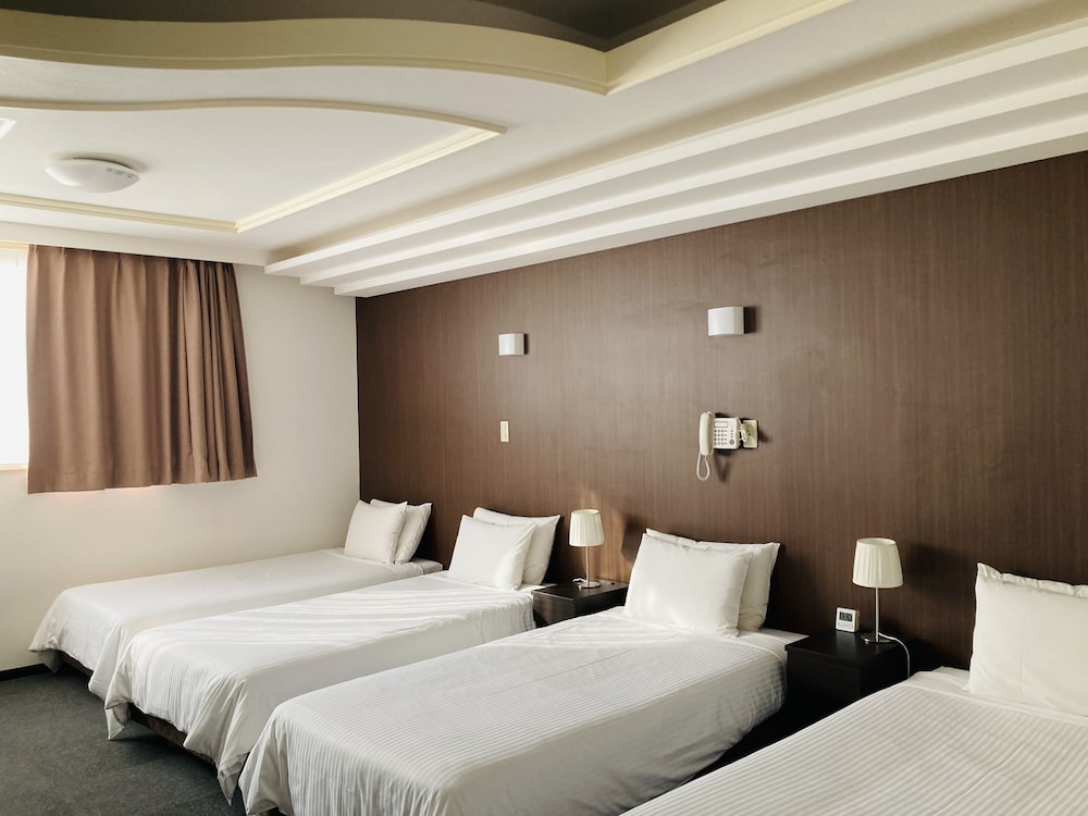 HOTEL PRECIA 那覇辻町 那覇