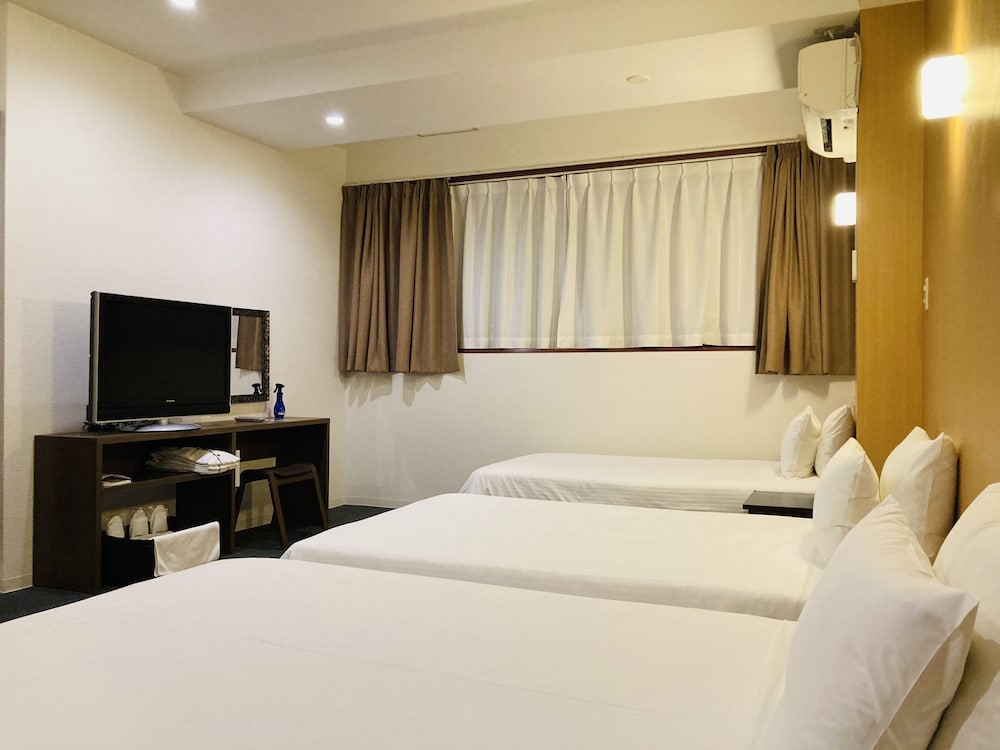 HOTEL PRECIA 那覇辻町 那覇