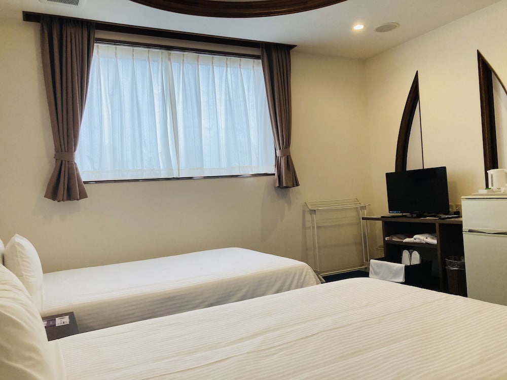 HOTEL PRECIA 那覇辻町 那覇