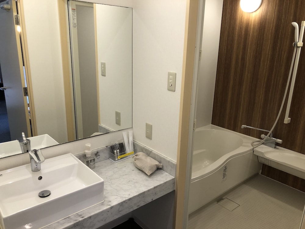 HOTEL PRECIA 那覇辻町 那覇