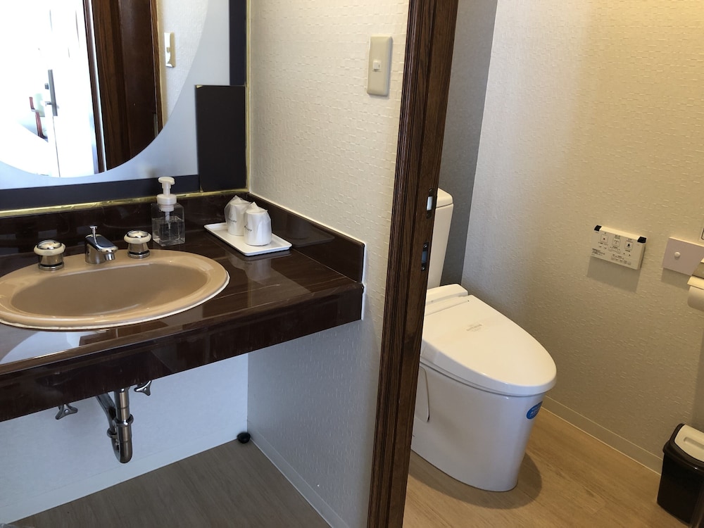 HOTEL PRECIA 那覇辻町 那覇