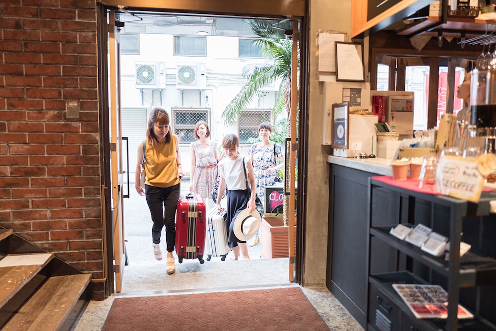 THE KITCHEN HOSTEL AO ザ キッチンホステル アオ 那覇