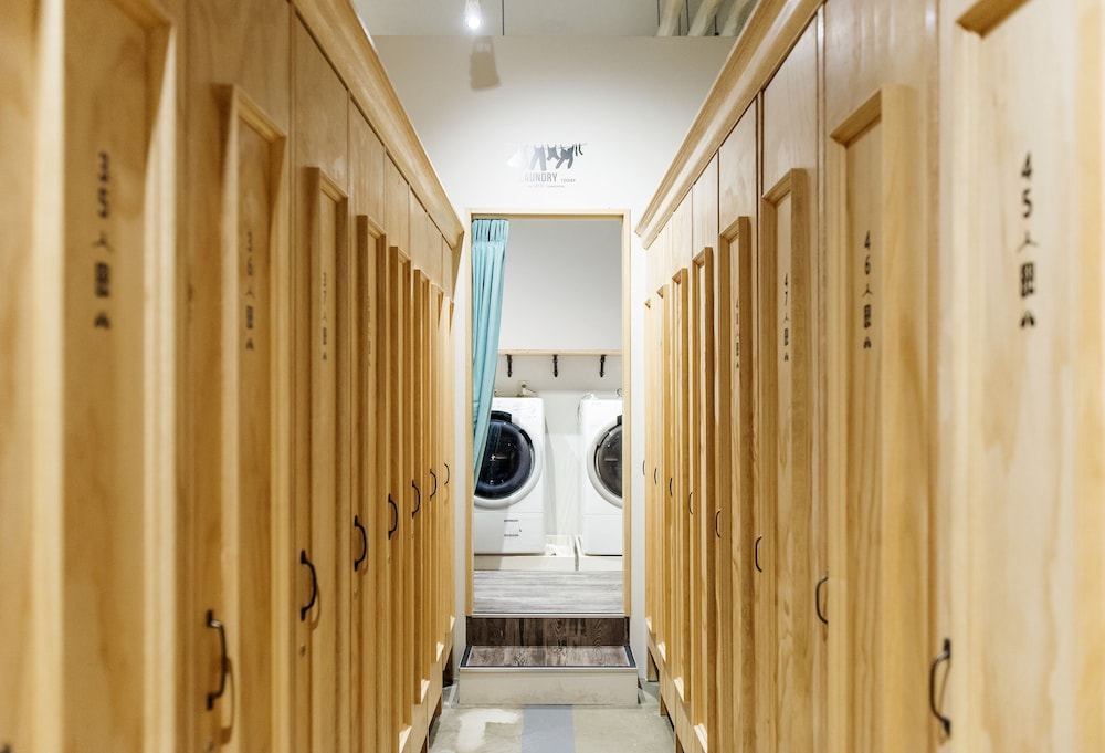 THE KITCHEN HOSTEL AO ザ キッチンホステル アオ 那覇