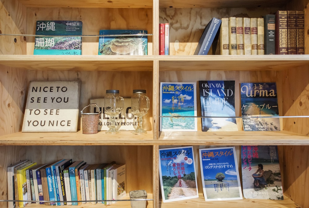 THE KITCHEN HOSTEL AO ザ キッチンホステル アオ 那覇