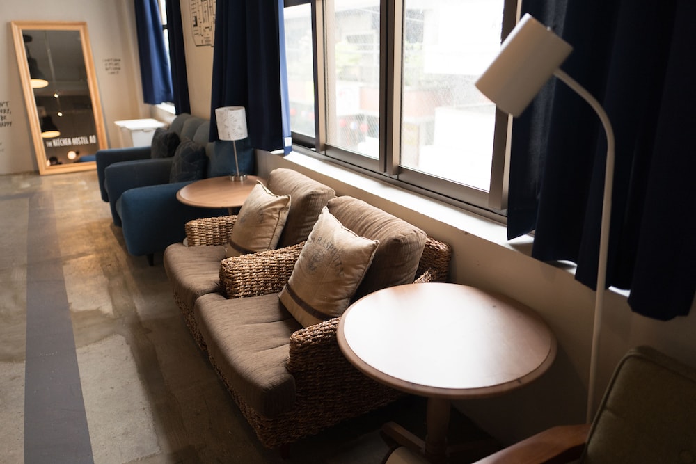 THE KITCHEN HOSTEL AO ザ キッチンホステル アオ 那覇