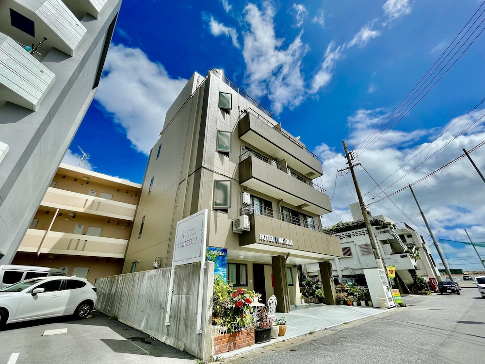 HOTEL UMIZOLA 那覇