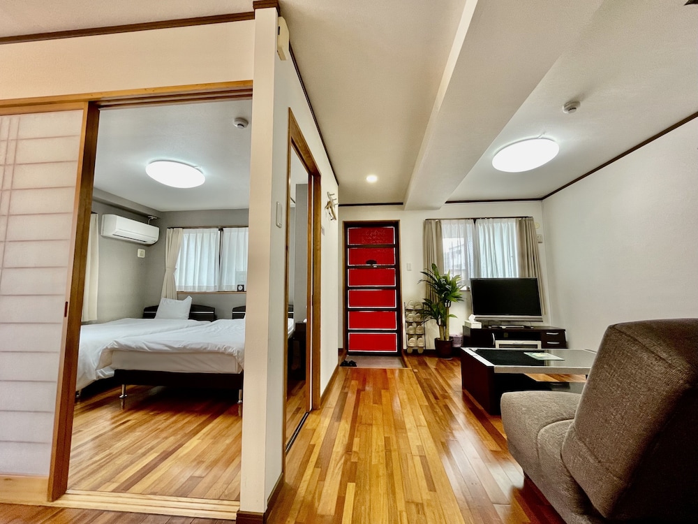 HOTEL UMIZOLA 那覇