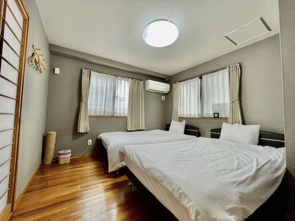 HOTEL UMIZOLA 那覇