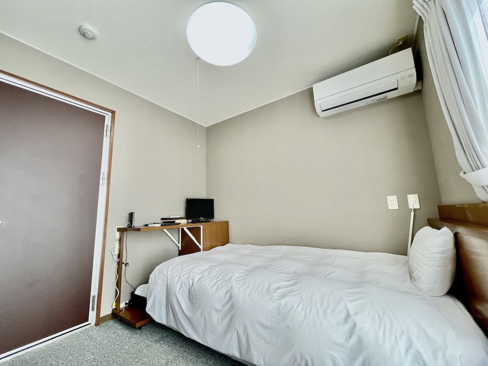 HOTEL UMIZOLA 那覇