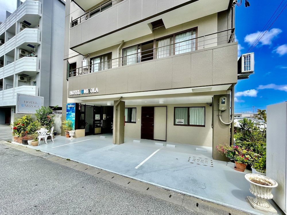 HOTEL UMIZOLA 那覇