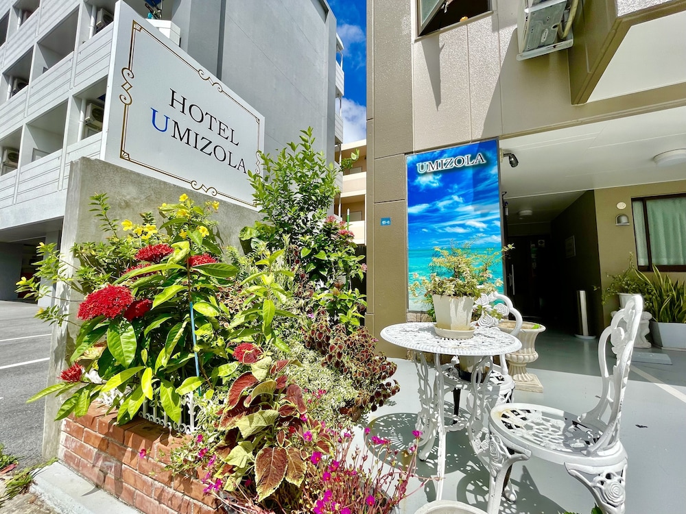 HOTEL UMIZOLA 那覇