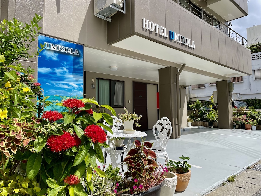HOTEL UMIZOLA 那覇