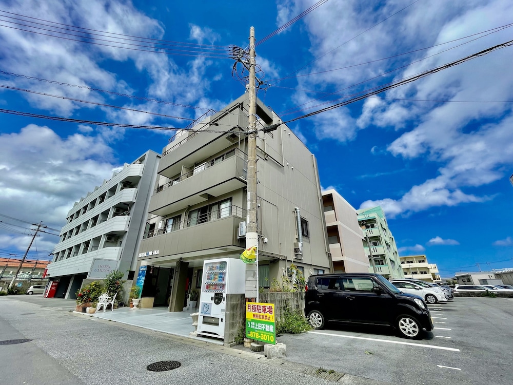 HOTEL UMIZOLA 那覇