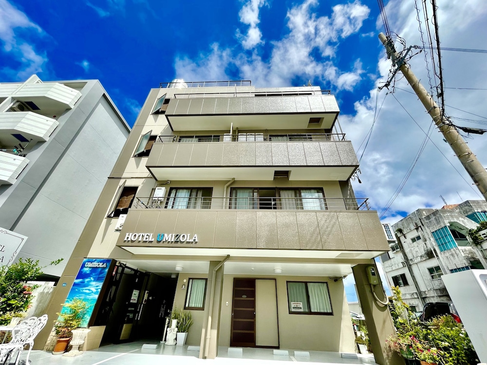 HOTEL UMIZOLA 那覇