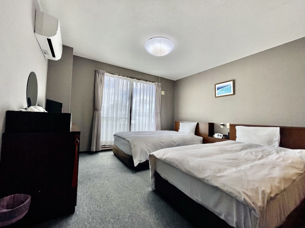 HOTEL UMIZOLA 那覇