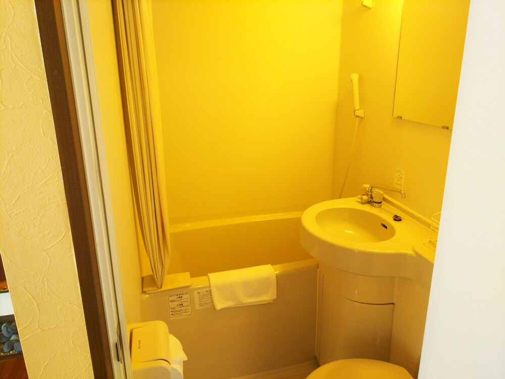 URBAN CONDOMINIUM 和風邸 那覇
