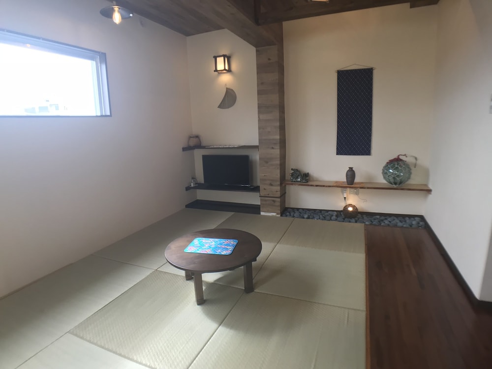 URBAN CONDOMINIUM 和風邸 那覇