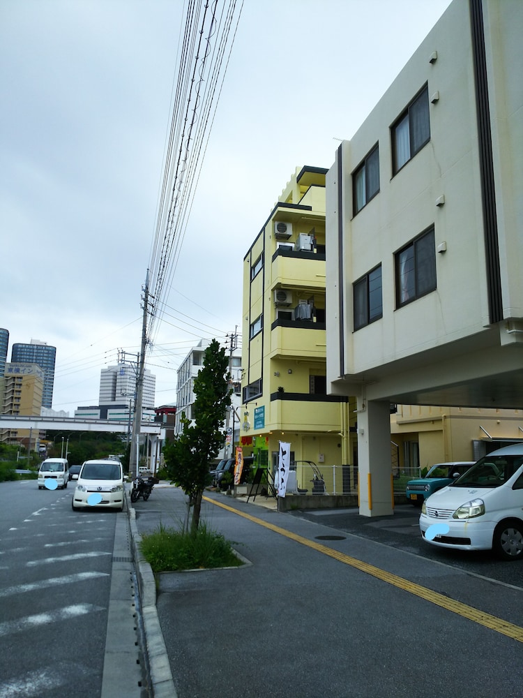 URBAN CONDOMINIUM 和風邸 那覇