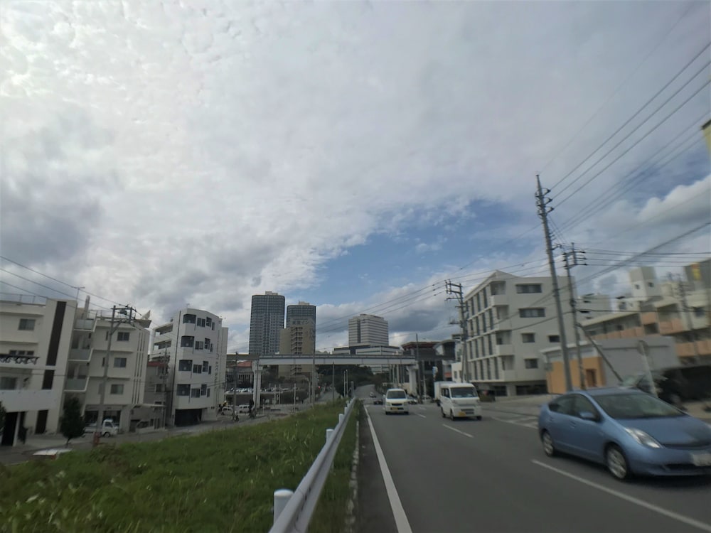 URBAN CONDOMINIUM 和風邸 那覇