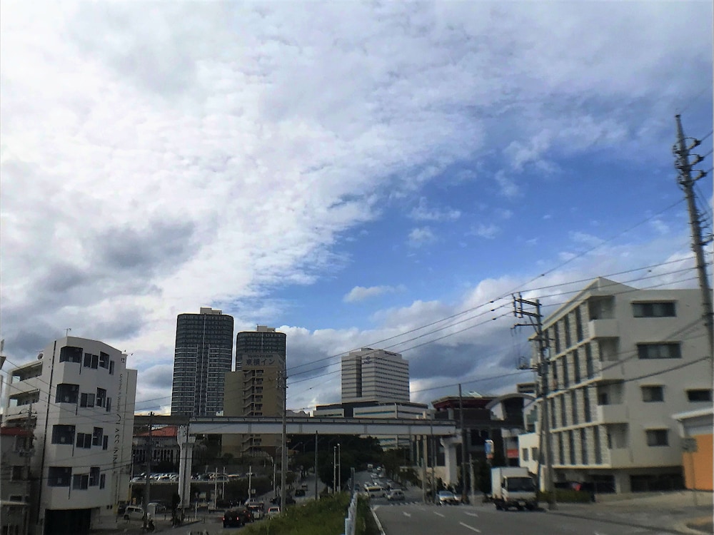 URBAN CONDOMINIUM 和風邸 那覇