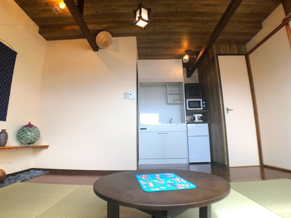 URBAN CONDOMINIUM 和風邸 那覇