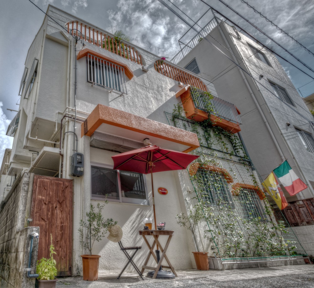 ラ・パッショーネ B&B 那覇