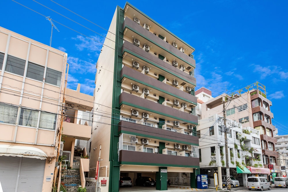 MR.KINJO EMINENCE INN 前島 那覇