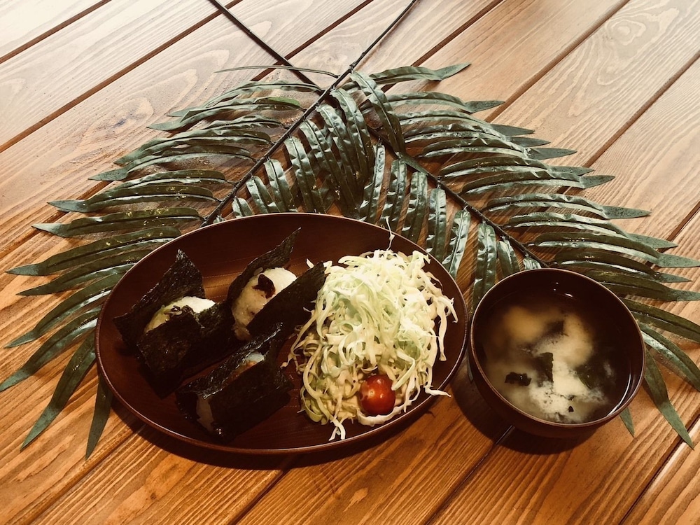 MR.KINJO IN 旭橋駅前 那覇