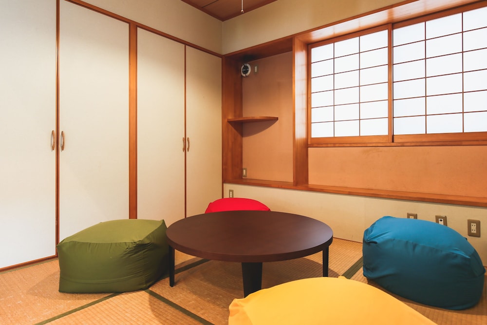 AMUSE VILLA KONFORTA 那覇